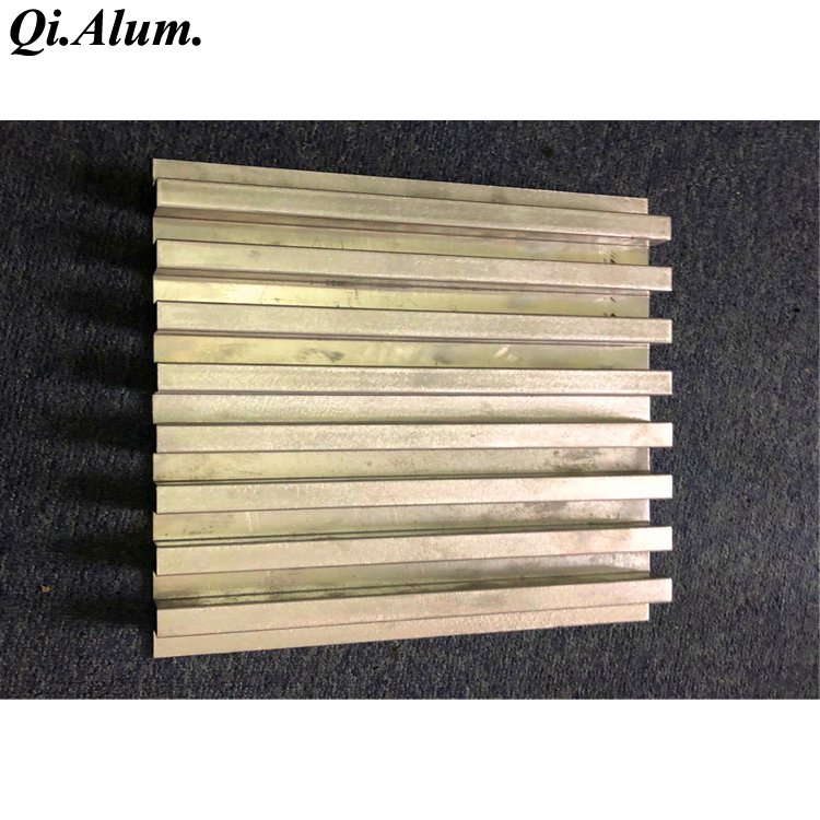moulding thin thickness fence/wall cladding aluminum metal sheet fluted sheet