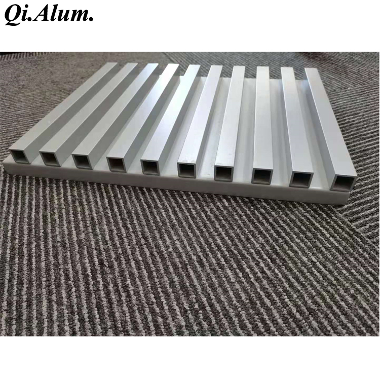The use of Aluminium  square Corrugated great wall decoration metal Panel 